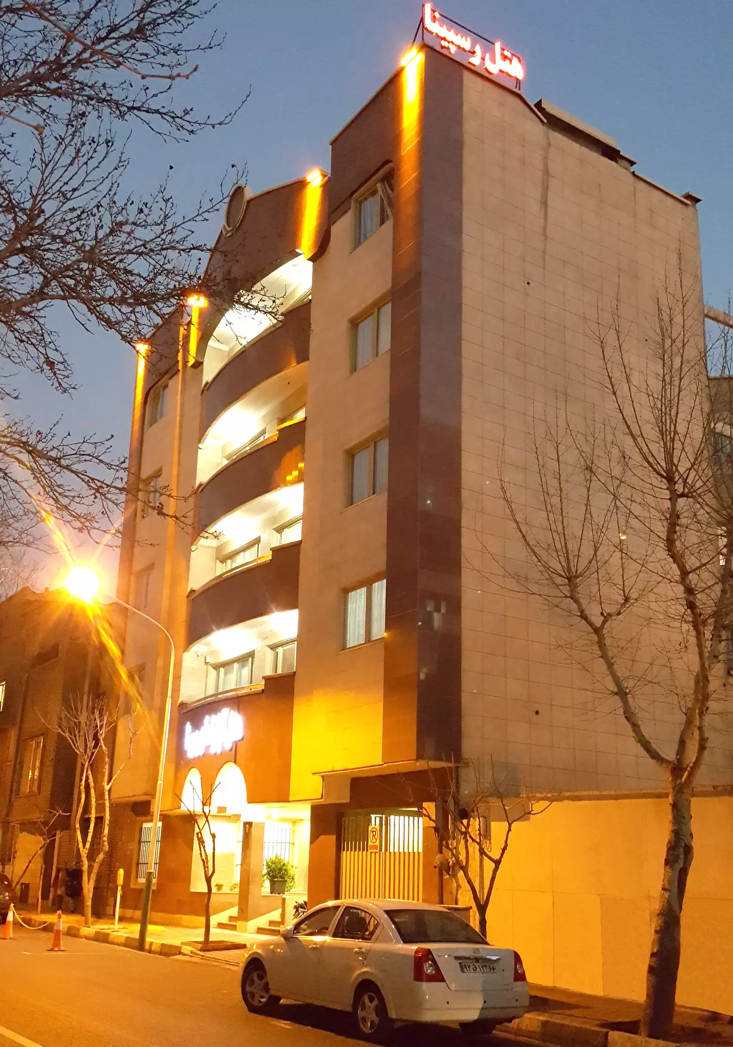 Alibaba https://cdn.alibaba.ir/ostorage/hotel-accommodation-images/692aeadb42794e78685ec2df_نمای بیرونی (3).webp